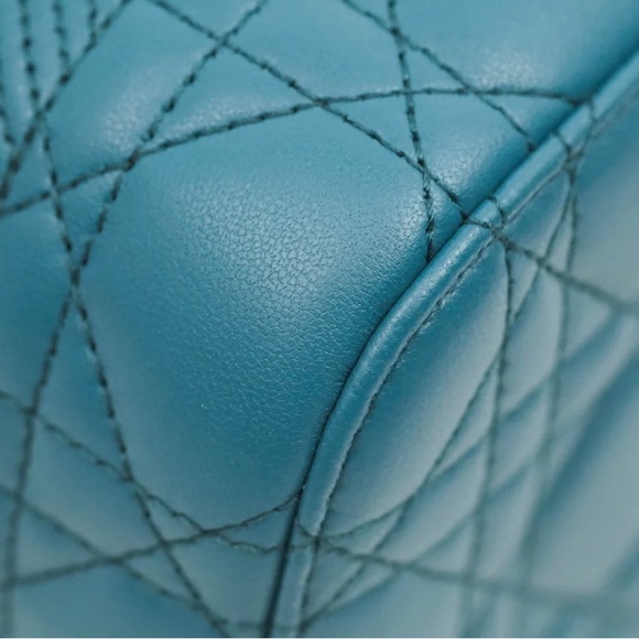 SMALL DIORTRAVEL VANITY CASE Deep Ocean - Picture 5 of 9